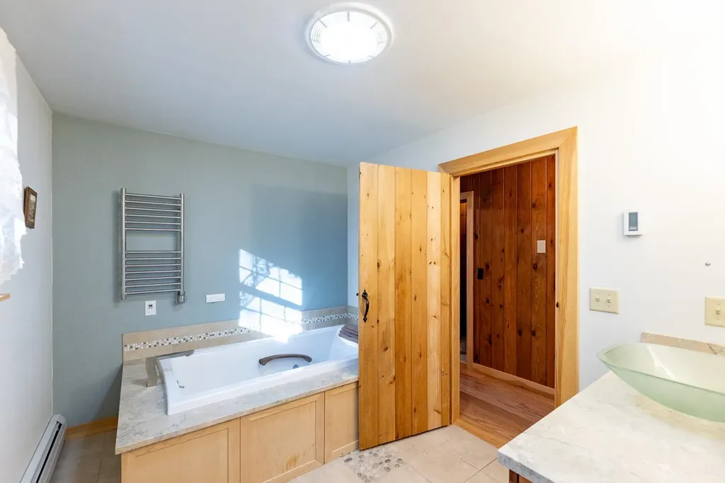 49 Storrs Hill Road Lebanon NH 03766