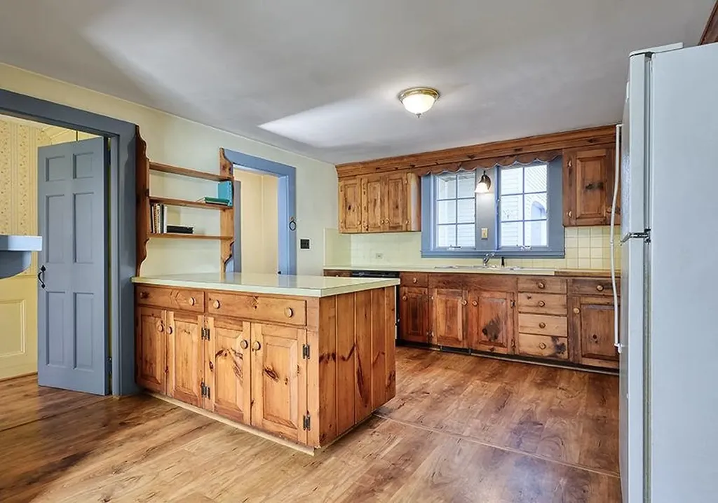 71 Church Street Dublin NH 03444