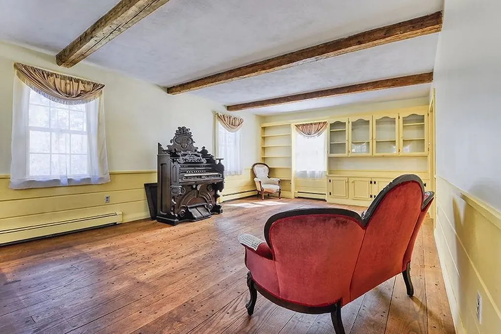 71 Church Street Dublin NH 03444