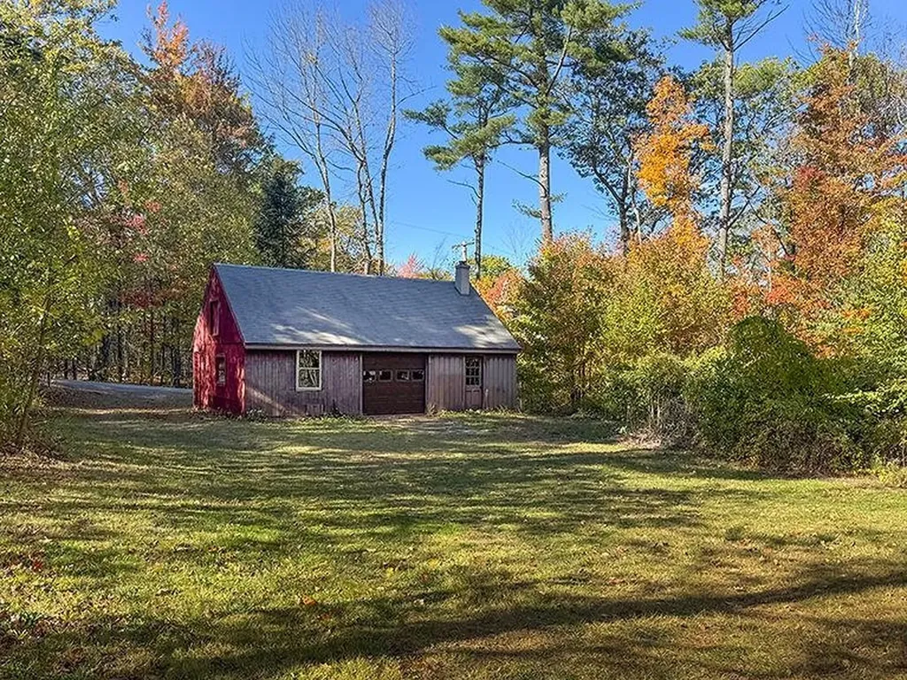 71 Church Street Dublin NH 03444