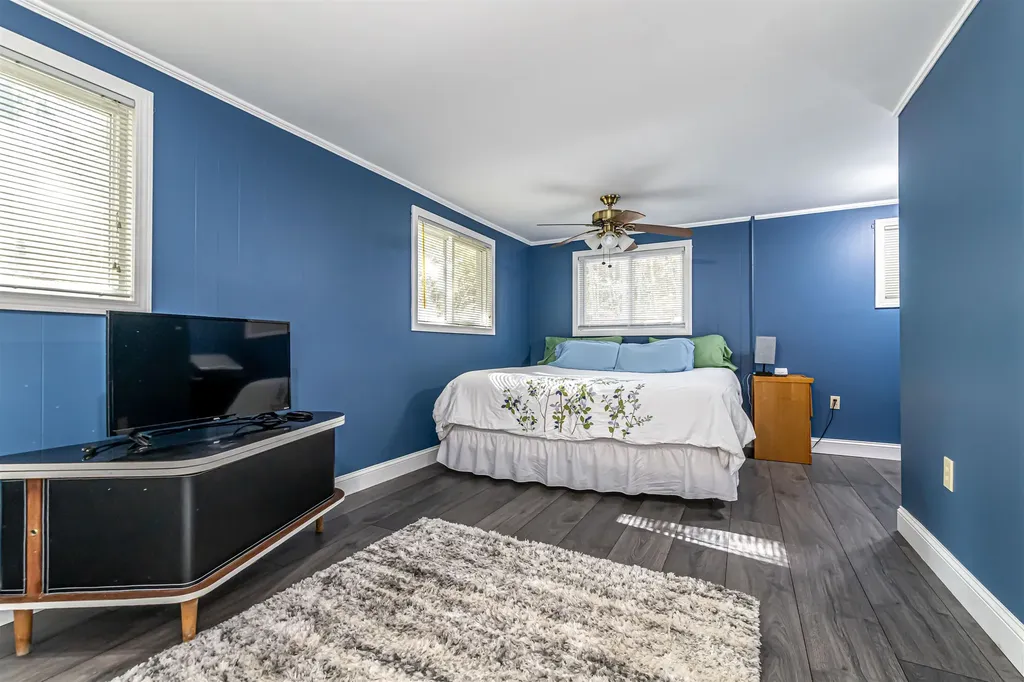 490 Deer Meadow Road Webster NH 03303