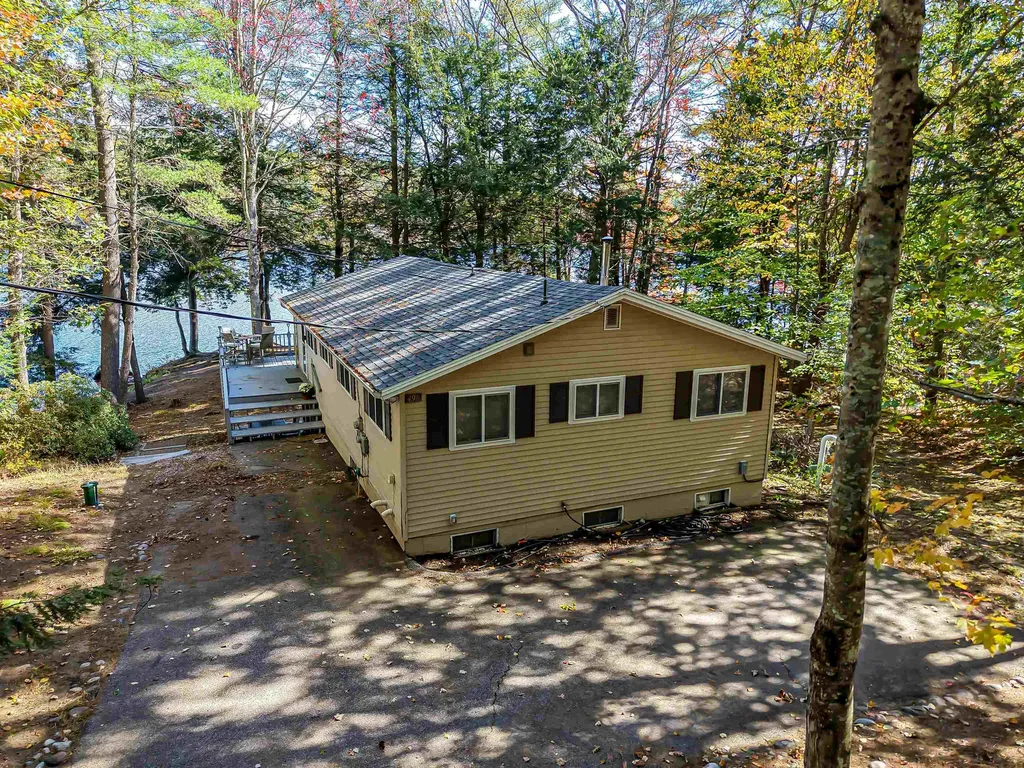 490 Deer Meadow Road Webster NH 03303