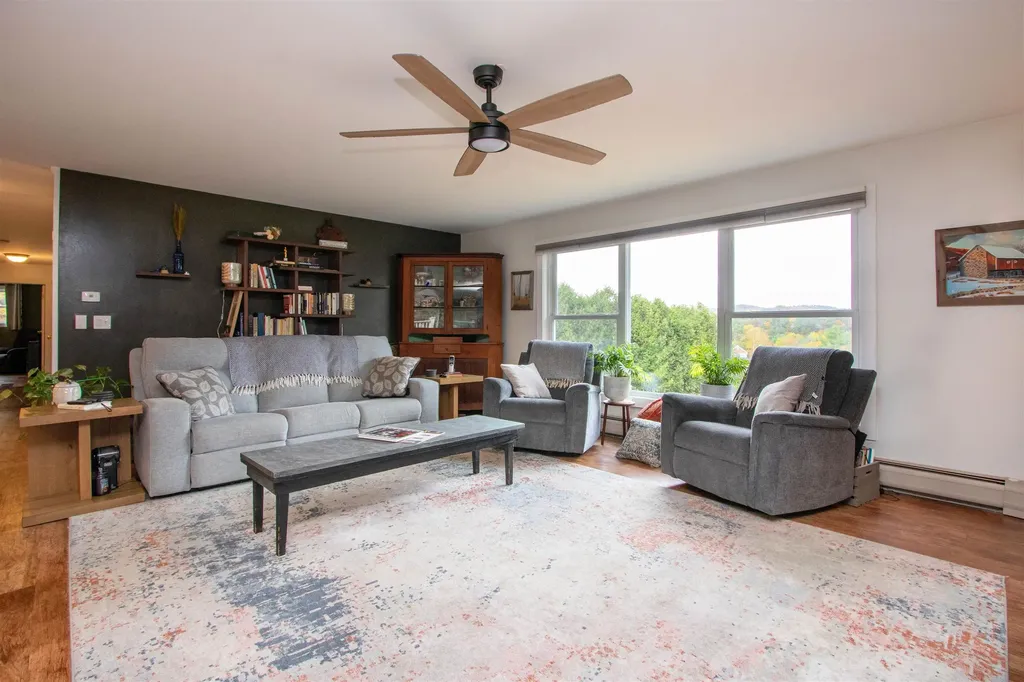 172 Lawrence Circle St. Johnsbury VT 05819