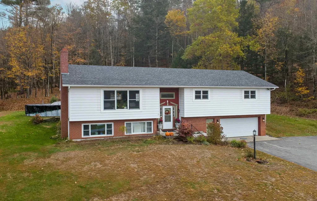 172 Lawrence Circle St. Johnsbury VT 05819