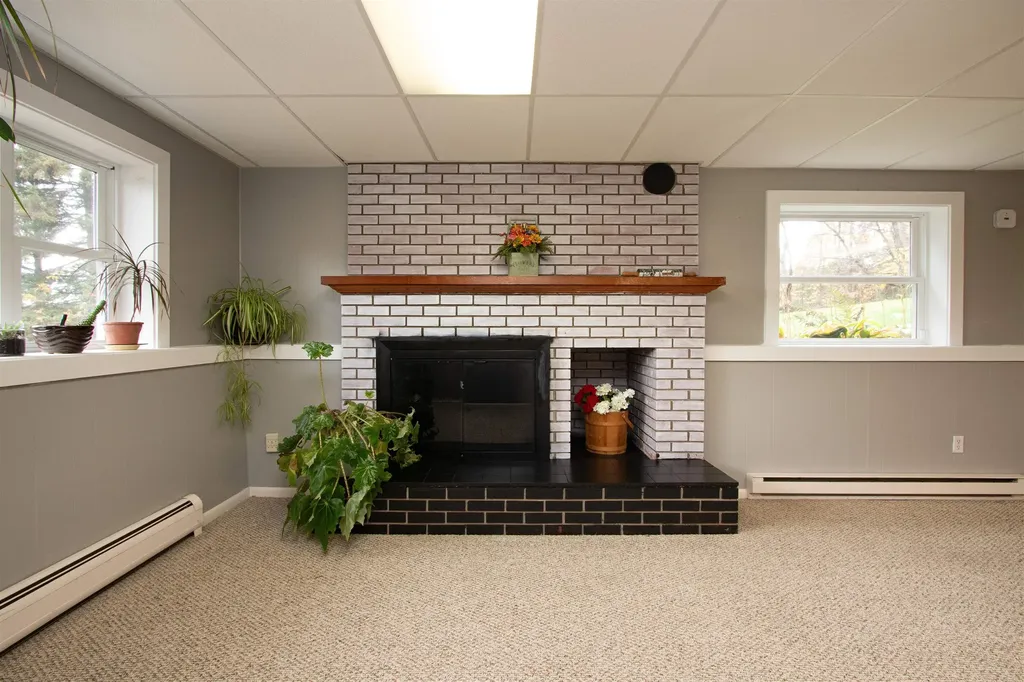 172 Lawrence Circle St. Johnsbury VT 05819