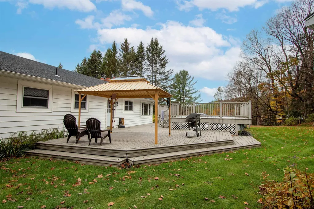 172 Lawrence Circle St. Johnsbury VT 05819