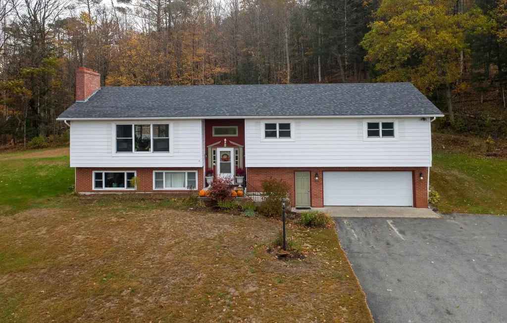 172 Lawrence Circle St. Johnsbury VT 05819
