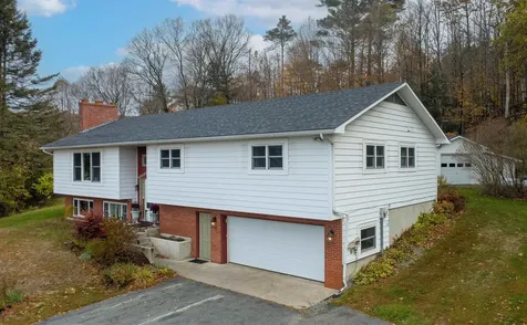 172 Lawrence Circle St. Johnsbury VT 05819