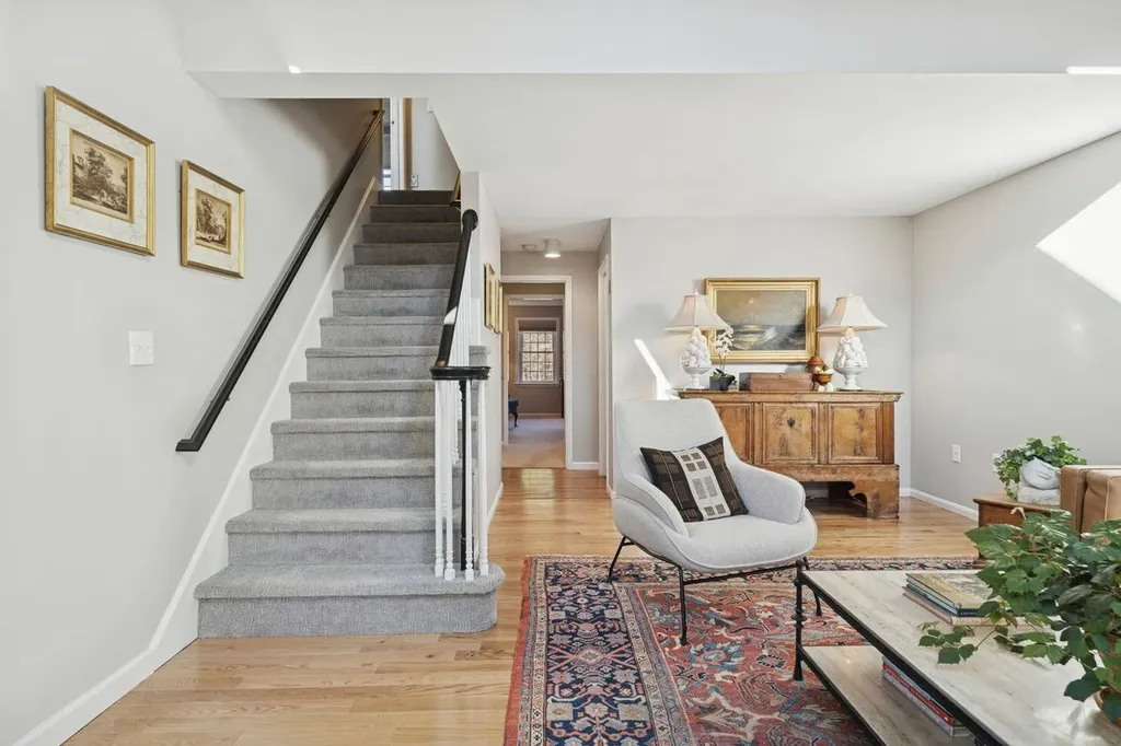 25 Atherton Lane Amherst NH 03031