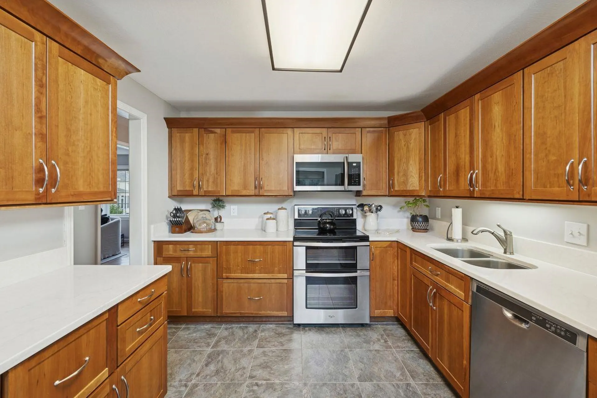 25 Atherton Lane Amherst NH 03031