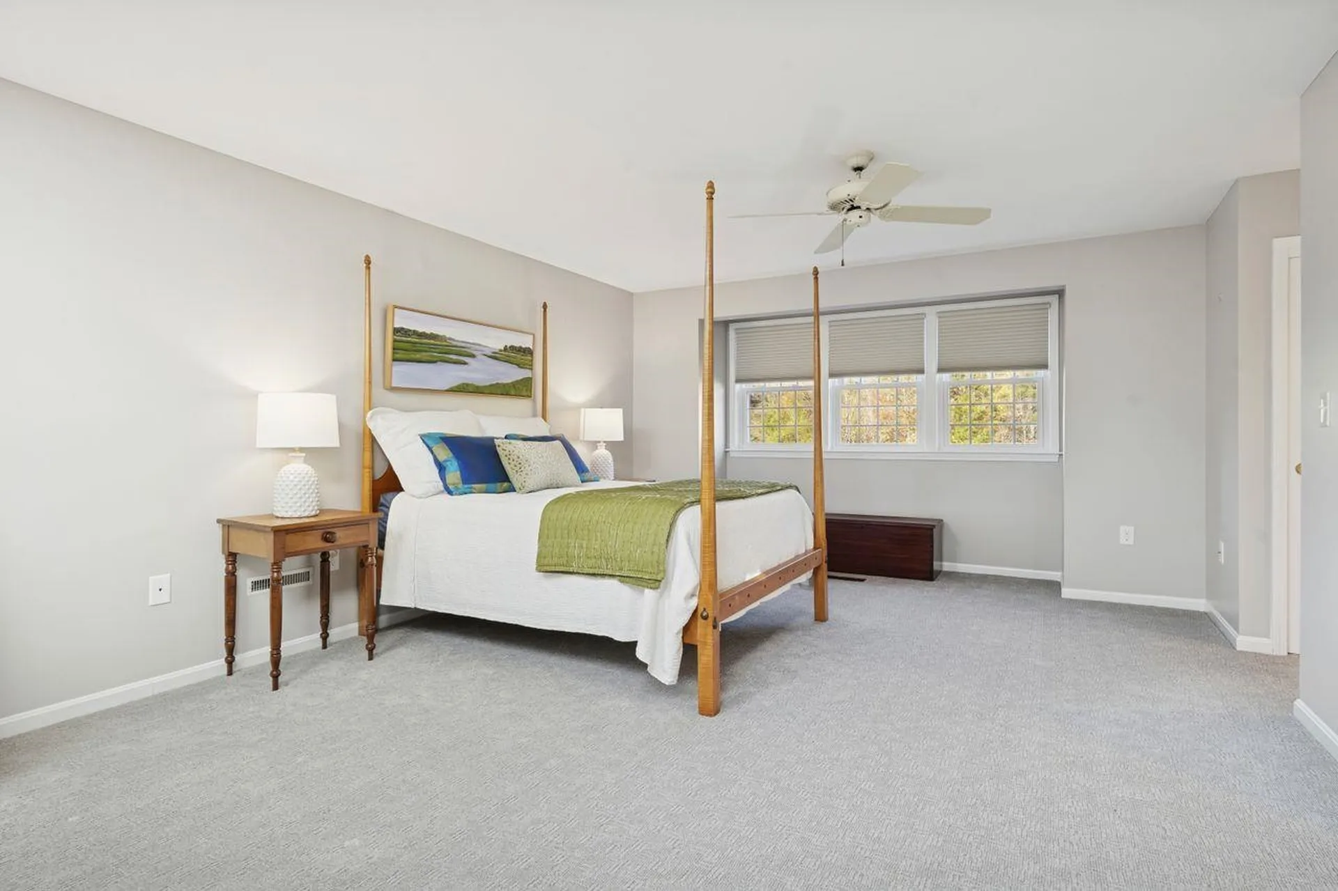 25 Atherton Lane Amherst NH 03031