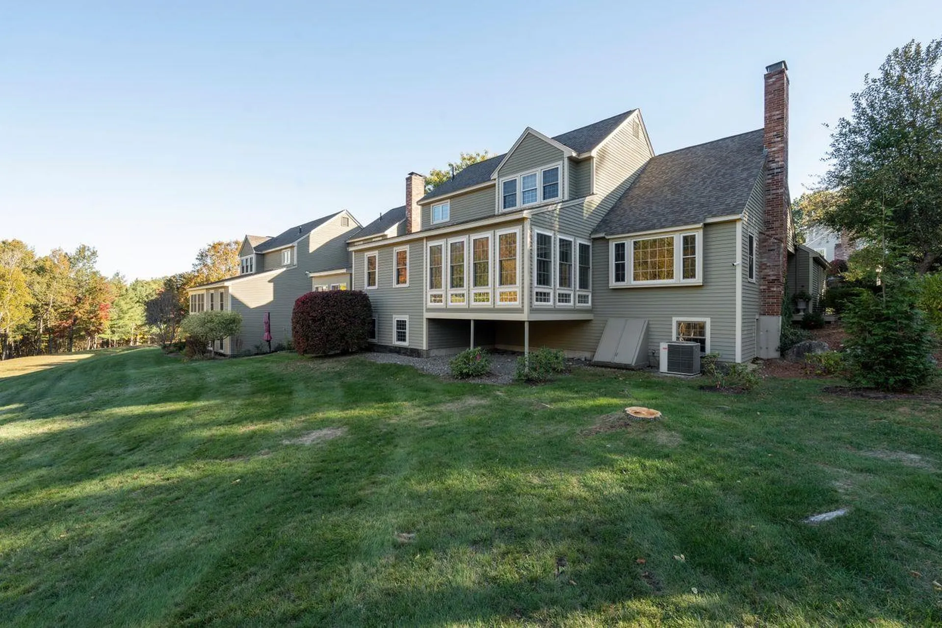 25 Atherton Lane Amherst NH 03031