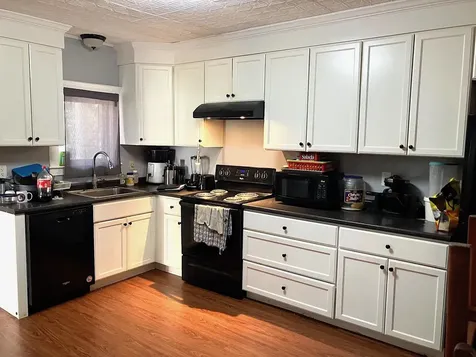 37 Thorndike Street Concord NH 03301