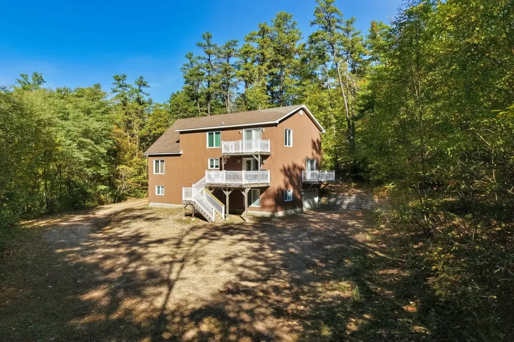 85 Amethyst Hill Road Conway NH 03860