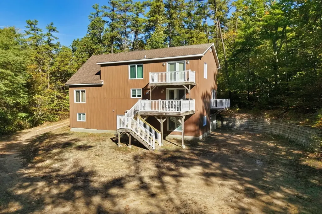 85 Amethyst Hill Road Conway NH 03860