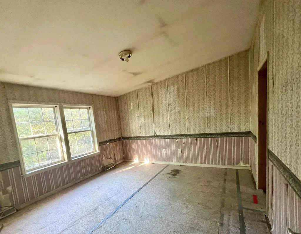 335 Depot Street Belmont NH 03220