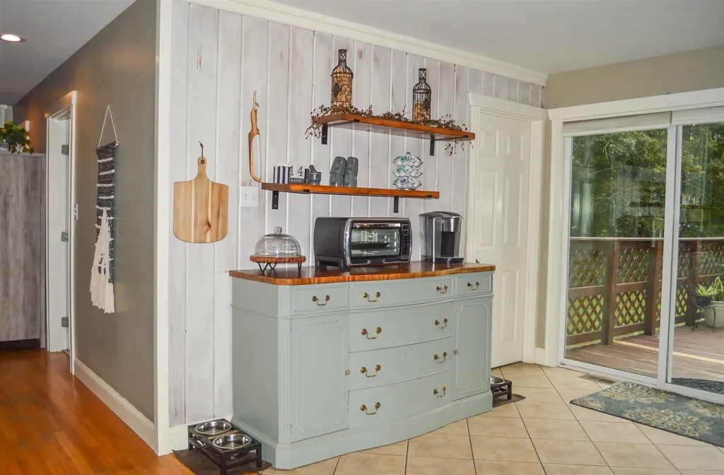 16 Vilas Road Alstead NH 03602