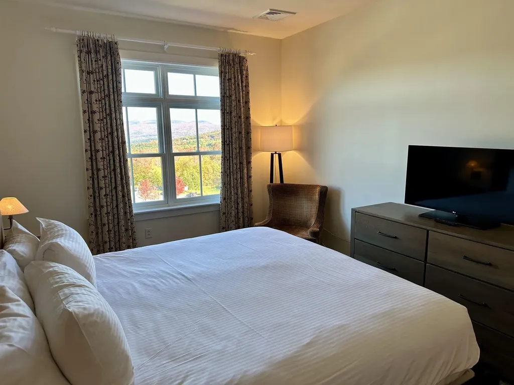 102 Forest Drive Warren VT 05674