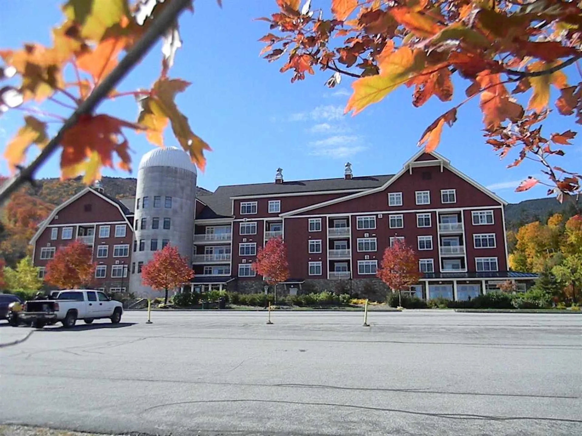 102 Forest Drive Warren VT 05674