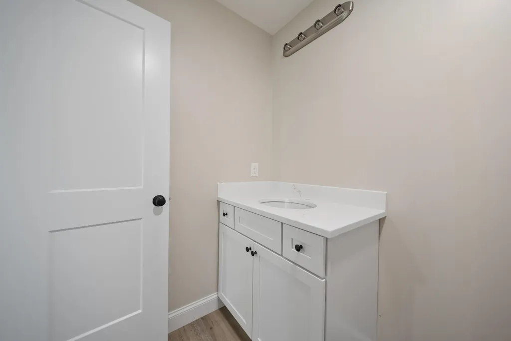 98 Emerald Drive Hillsborough NH 03244