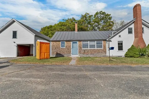 208 Sanborn Street Franklin NH 03235