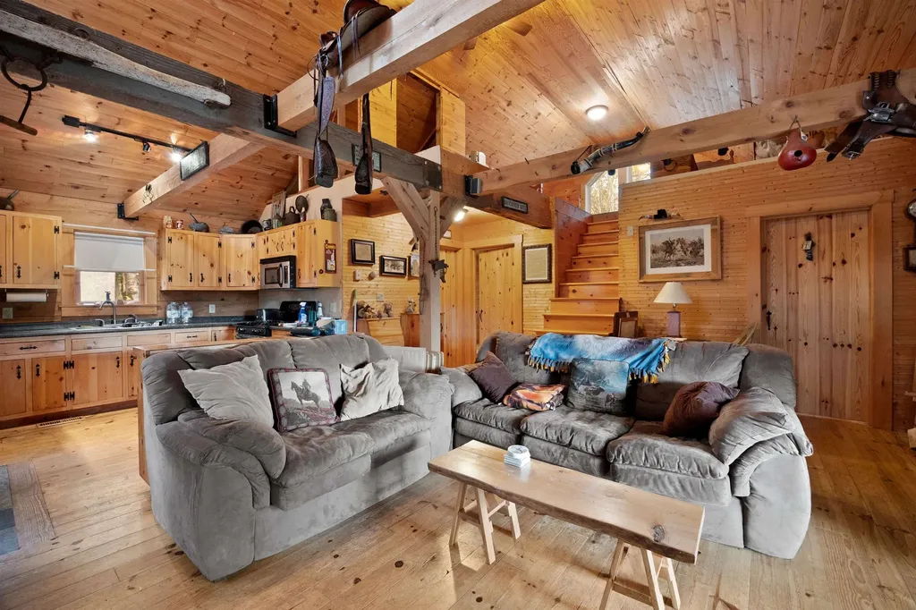 301 Perkins Hill Road Alexandria NH 03222