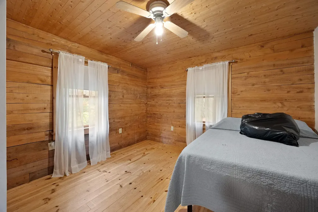 301 Perkins Hill Road Alexandria NH 03222