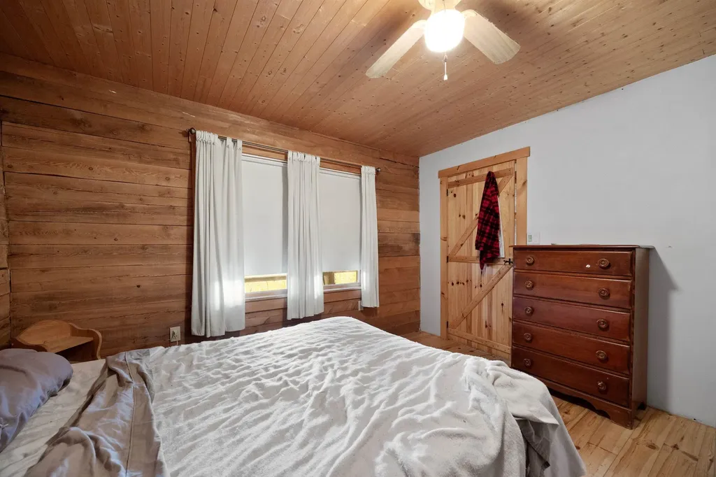 301 Perkins Hill Road Alexandria NH 03222