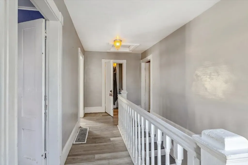 42 Vantine Avenue Alburgh VT 05440