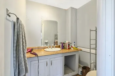 42 Vantine Avenue Alburgh VT 05440