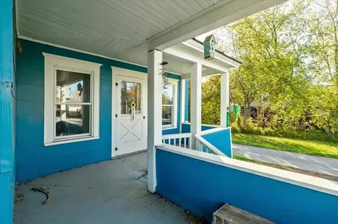 42 Vantine Avenue Alburgh VT 05440