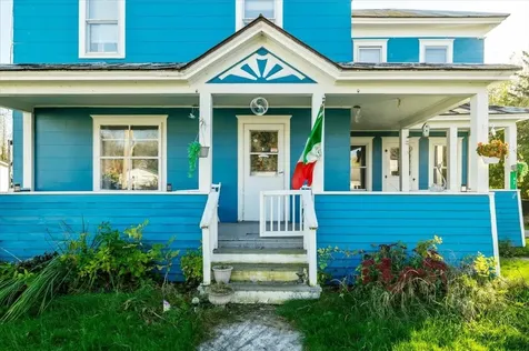 42 Vantine Avenue Alburgh VT 05440