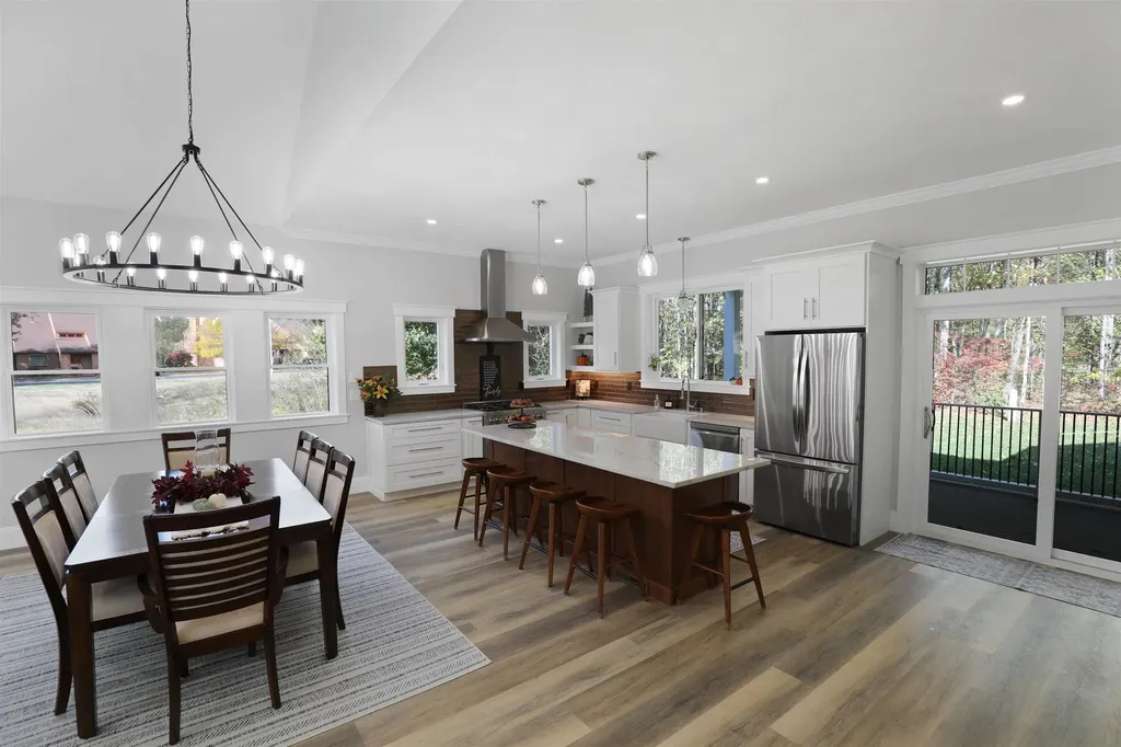 64 Fairway Drive Ashland NH 03217