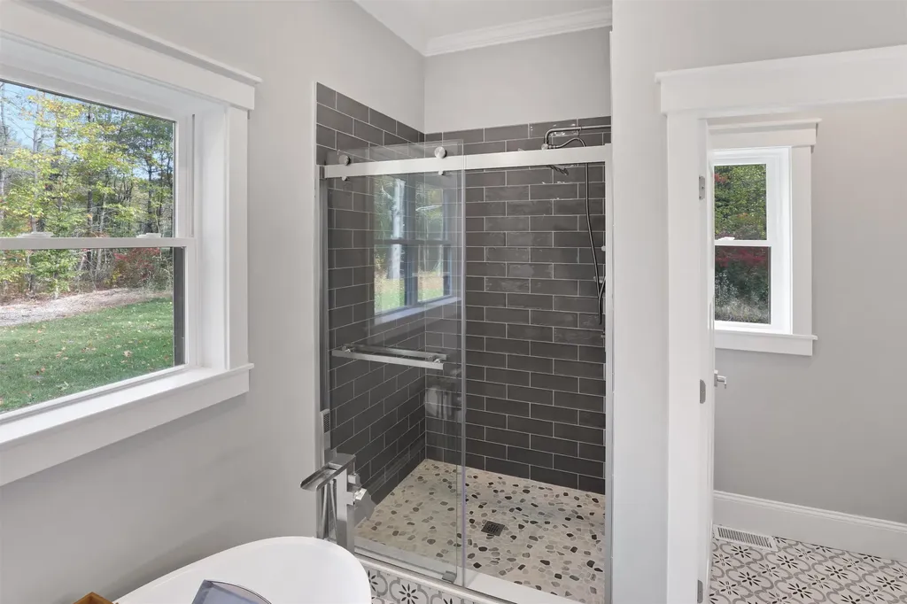 64 Fairway Drive Ashland NH 03217