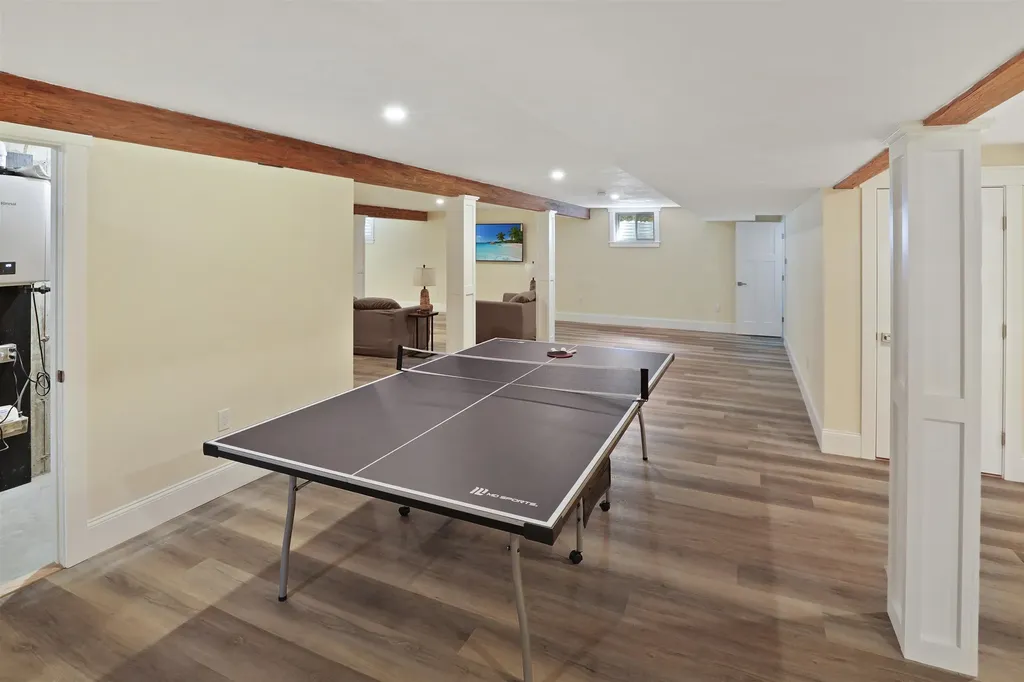 64 Fairway Drive Ashland NH 03217