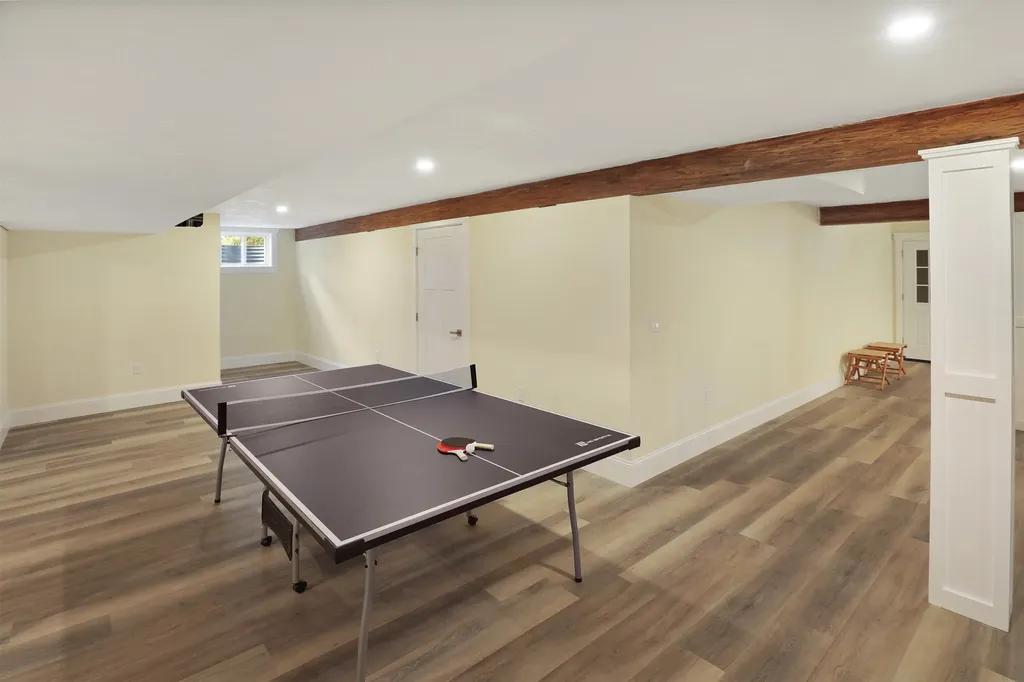 64 Fairway Drive Ashland NH 03217