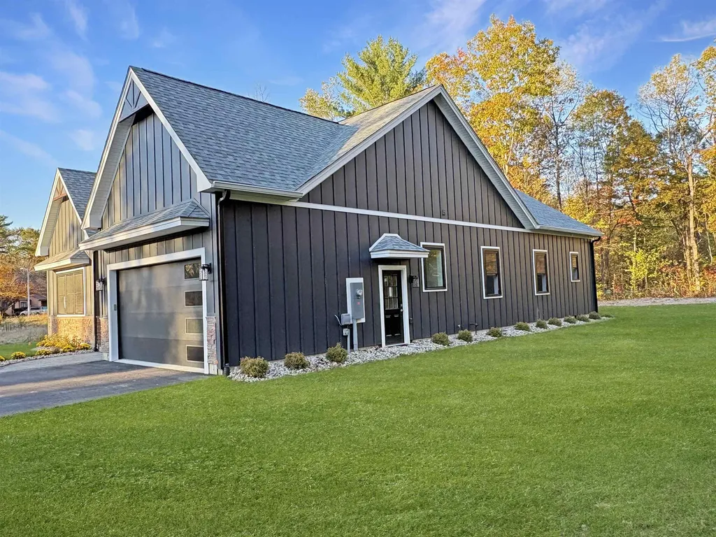 64 Fairway Drive Ashland NH 03217