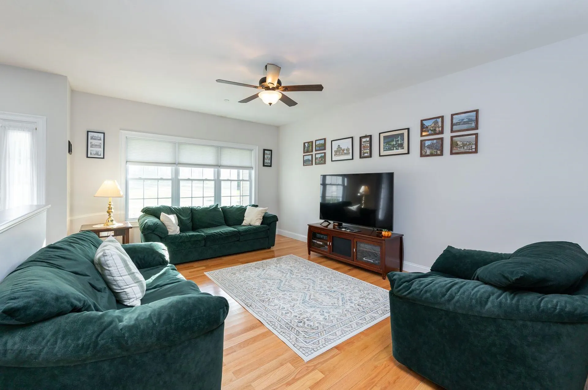 58 Granite Lane Chester NH 03036