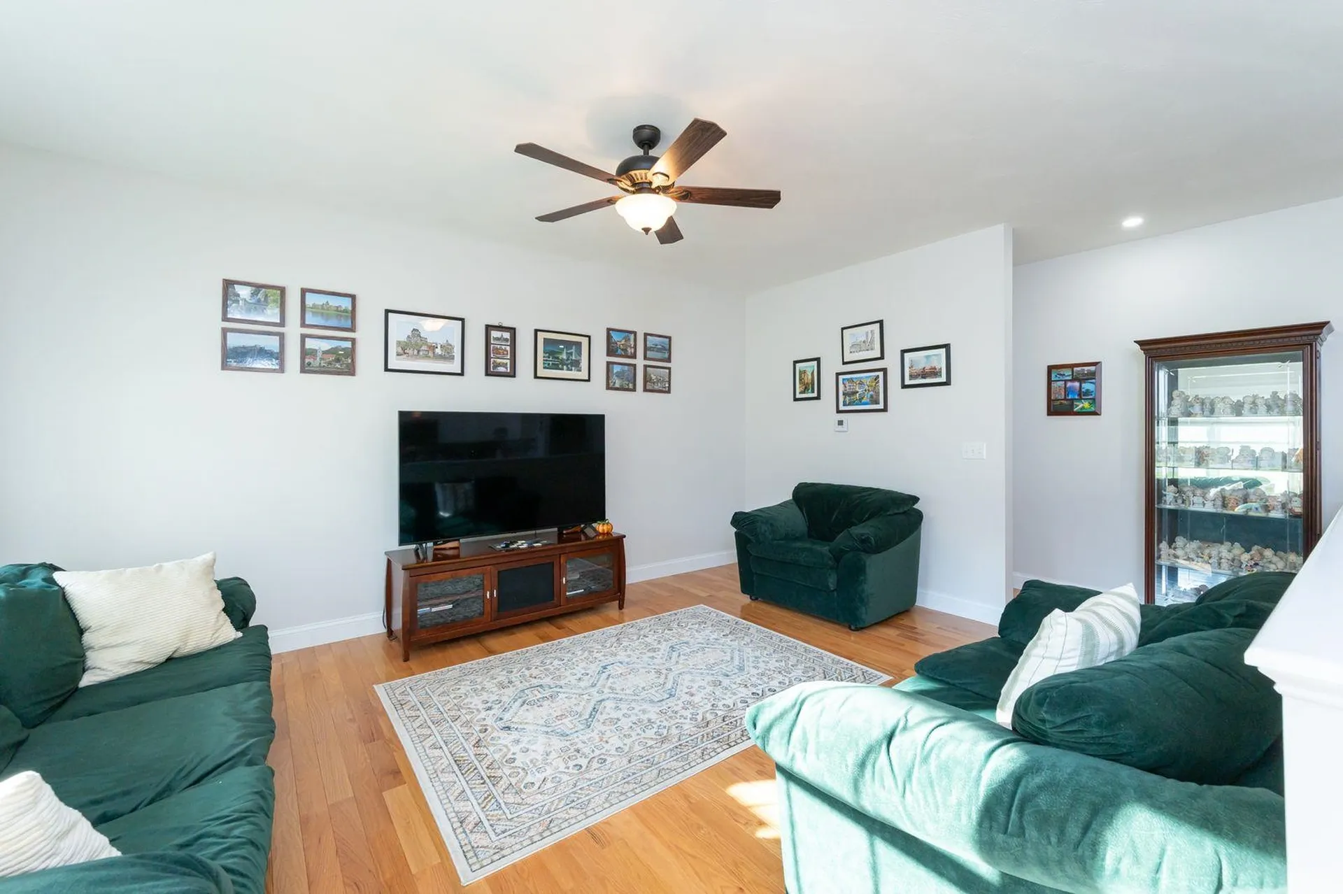 58 Granite Lane Chester NH 03036