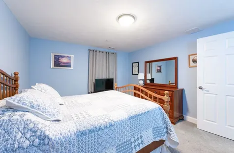 58 Granite Lane Chester NH 03036