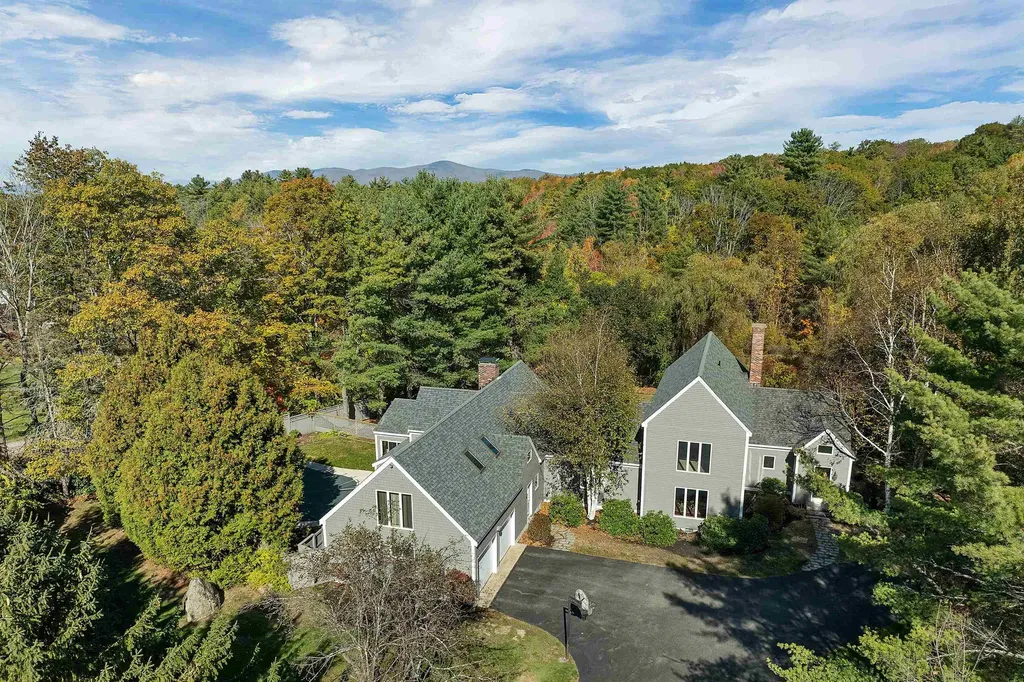 427 North Main Street Wolfeboro NH 03894-0427