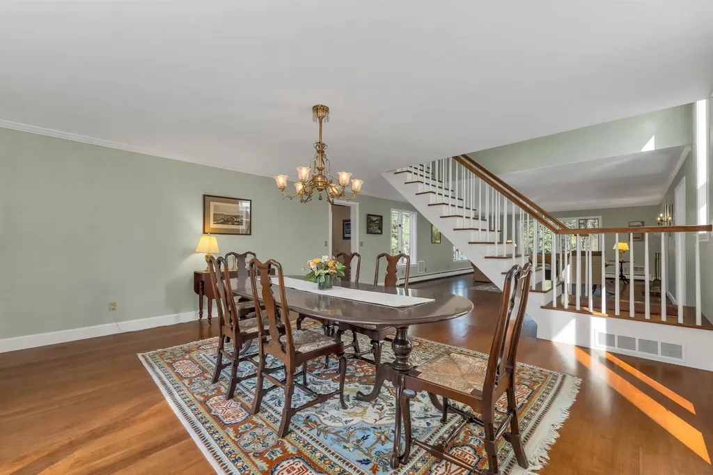 427 North Main Street Wolfeboro NH 03894-0427