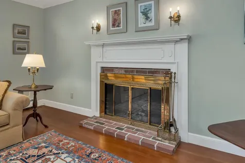 427 North Main Street Wolfeboro NH 03894-0427