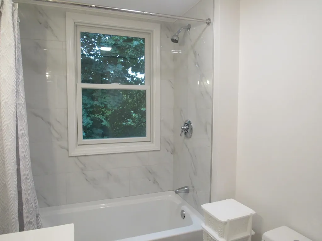 1-3 Circle Avenue Nashua NH 03060