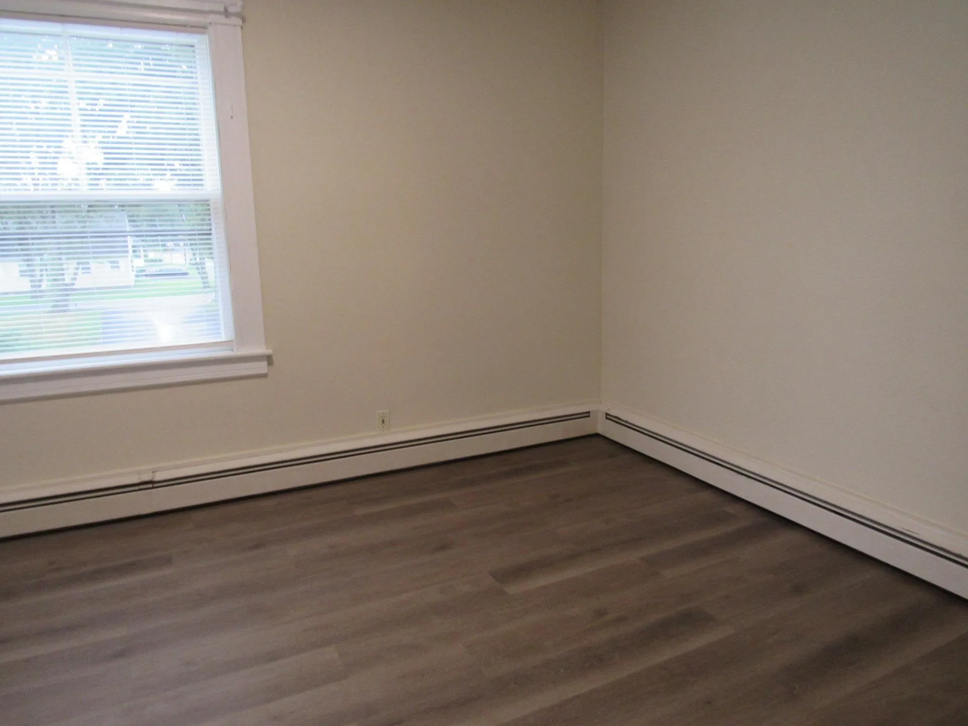 1-3 Circle Avenue Nashua NH 03060