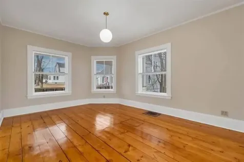 1-3 Circle Avenue Nashua NH 03060