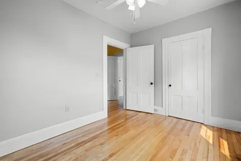 106 Bismark Street Manchester NH 03102