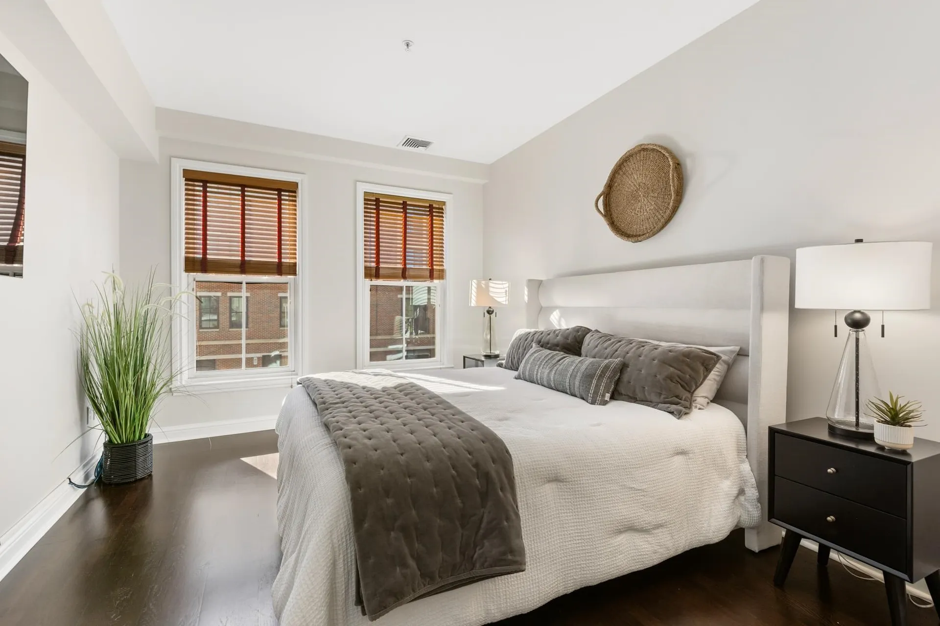 77 Hanover Street Portsmouth NH 03801