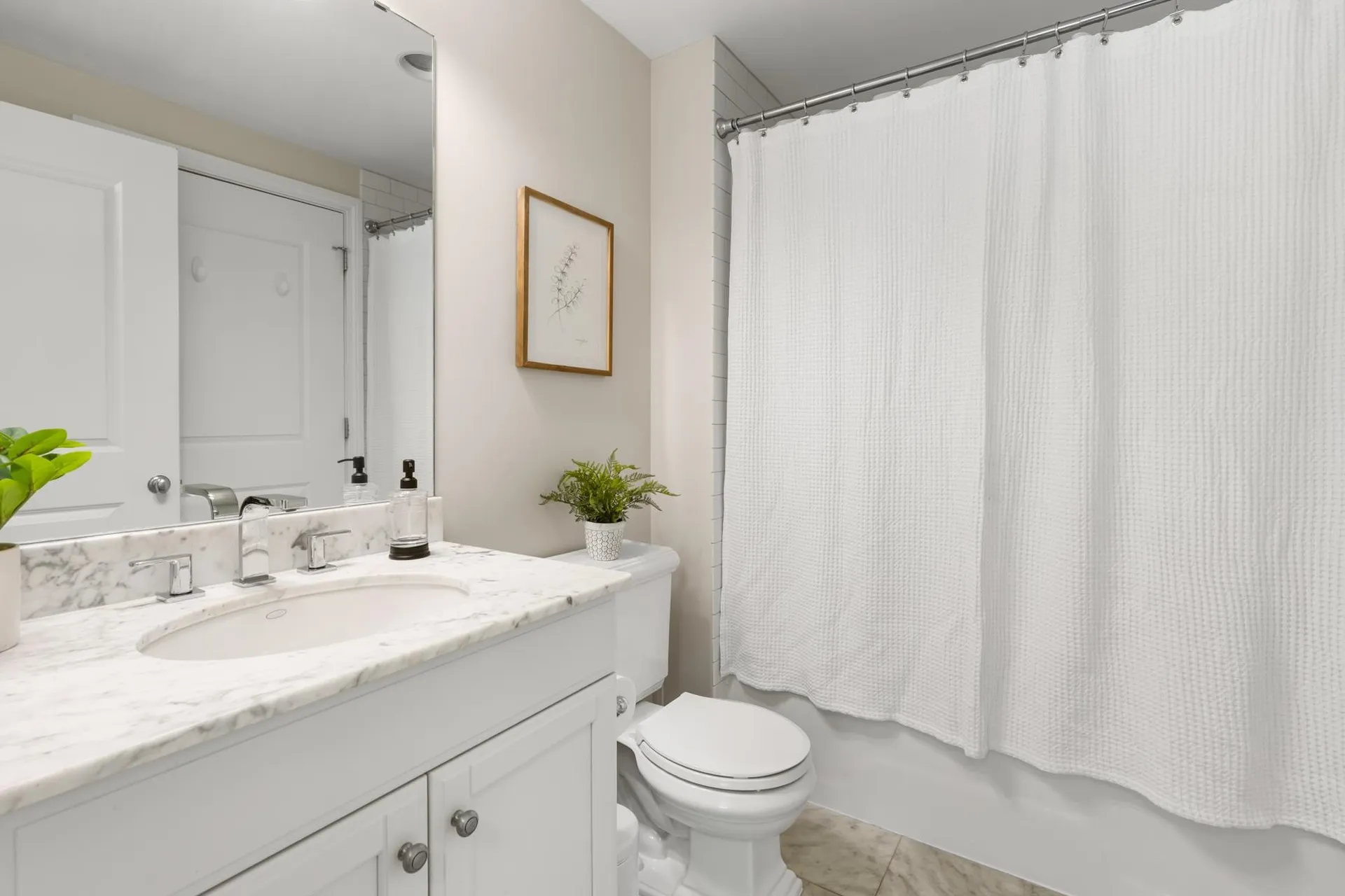 77 Hanover Street Portsmouth NH 03801