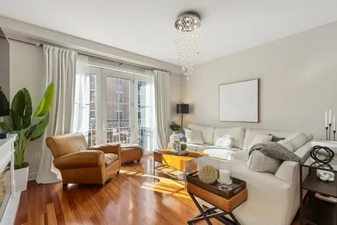 77 Hanover Street Portsmouth NH 03801